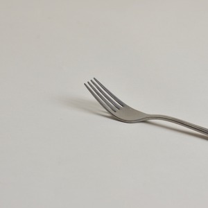 OSLO TABLE FORK / オスロ テーブル フォーク〈食器 / カトラリー 〉