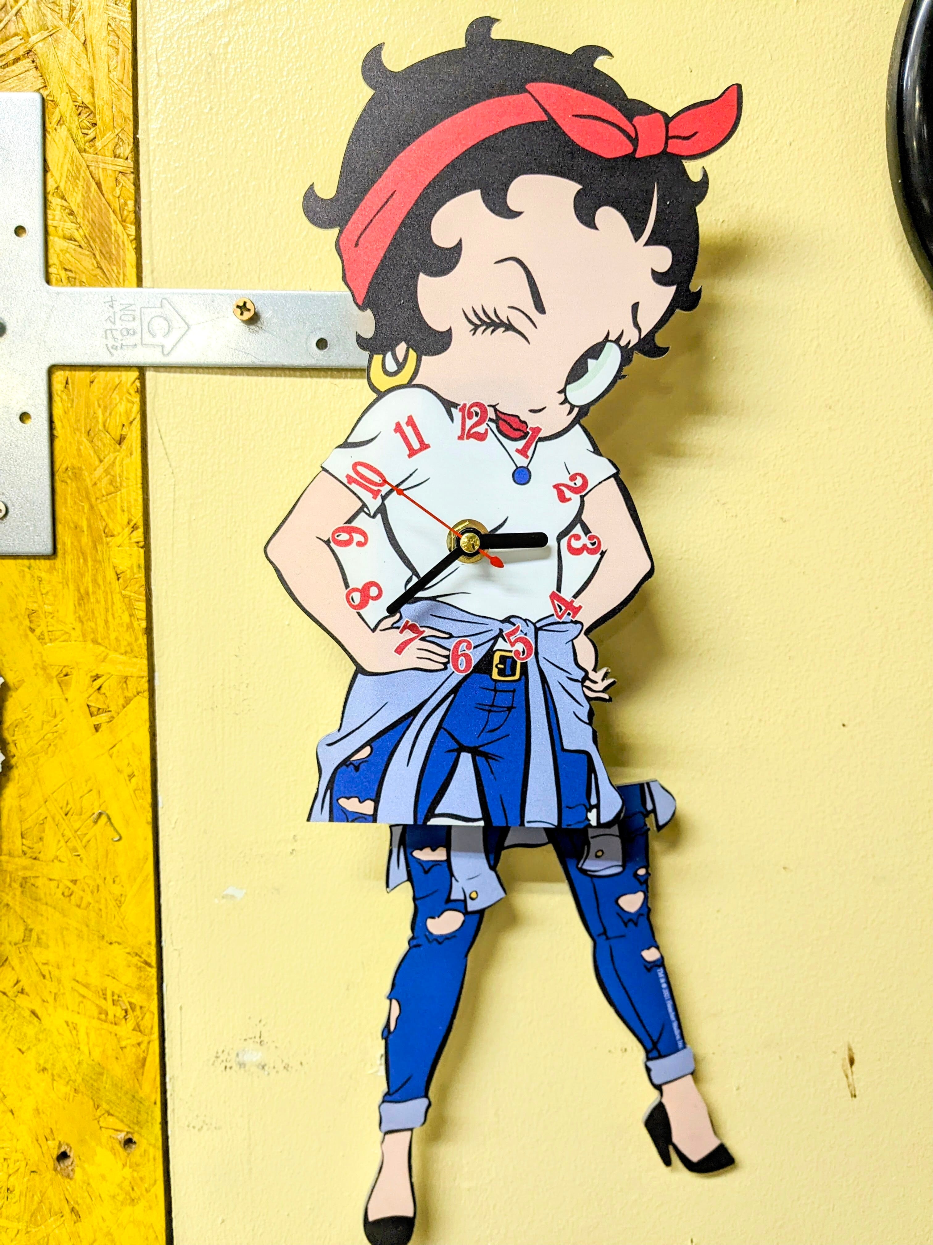 【Betty Boop (ベティー・ブープ)】SWING LEGS WALL CLOCK足振り掛け時計〚アメリカン雑貨 アメトイ〛