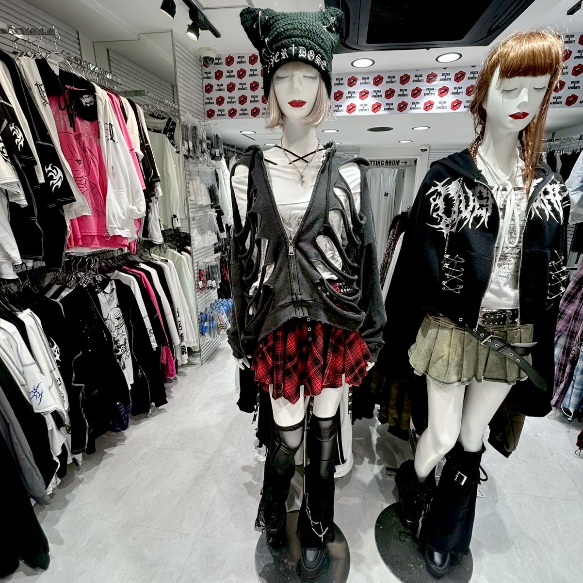 ピグメントBIGダメージZIPパーカー(SHORT) | VOLCAN&APHRODITE