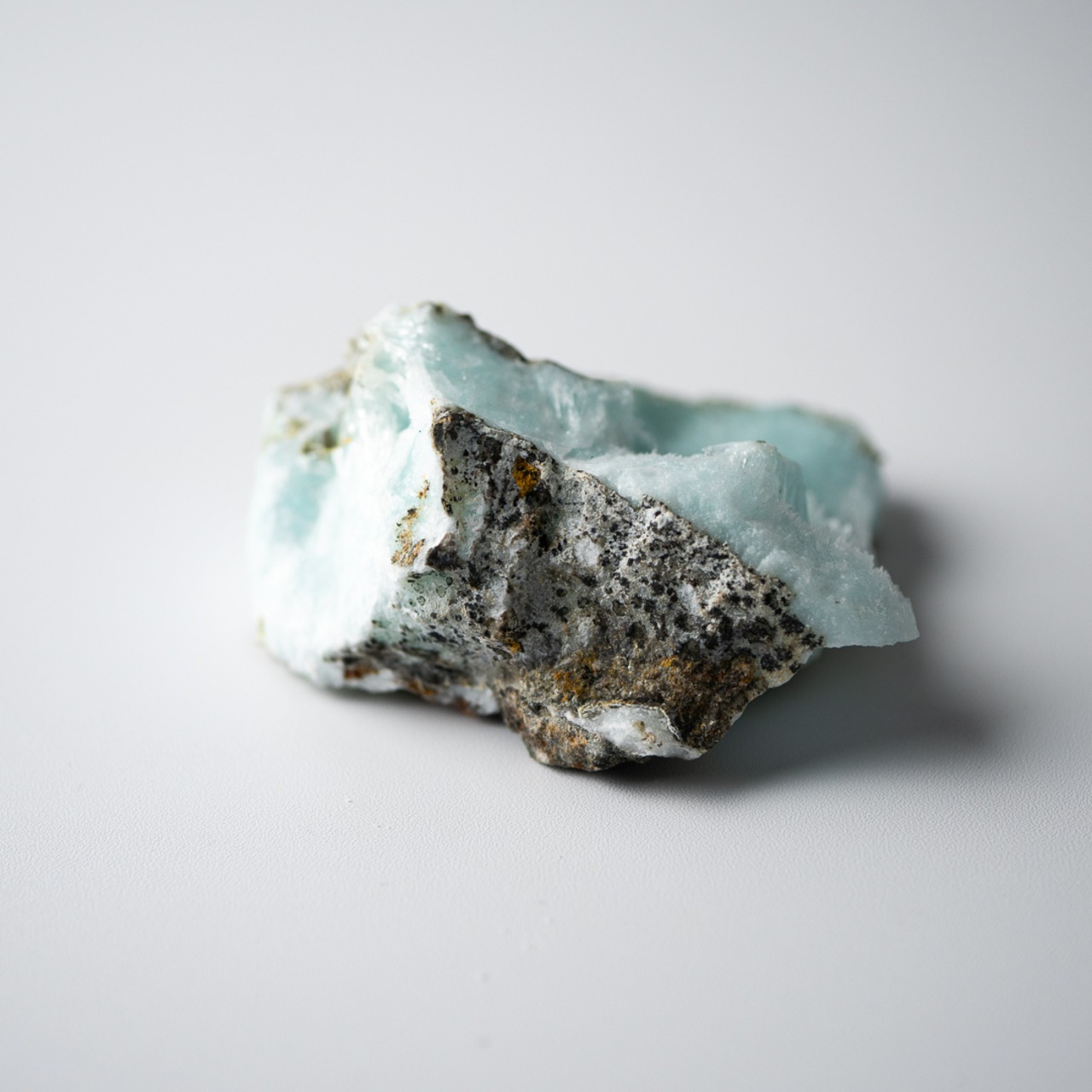 アラゴナイト ブルー / 原石 標本