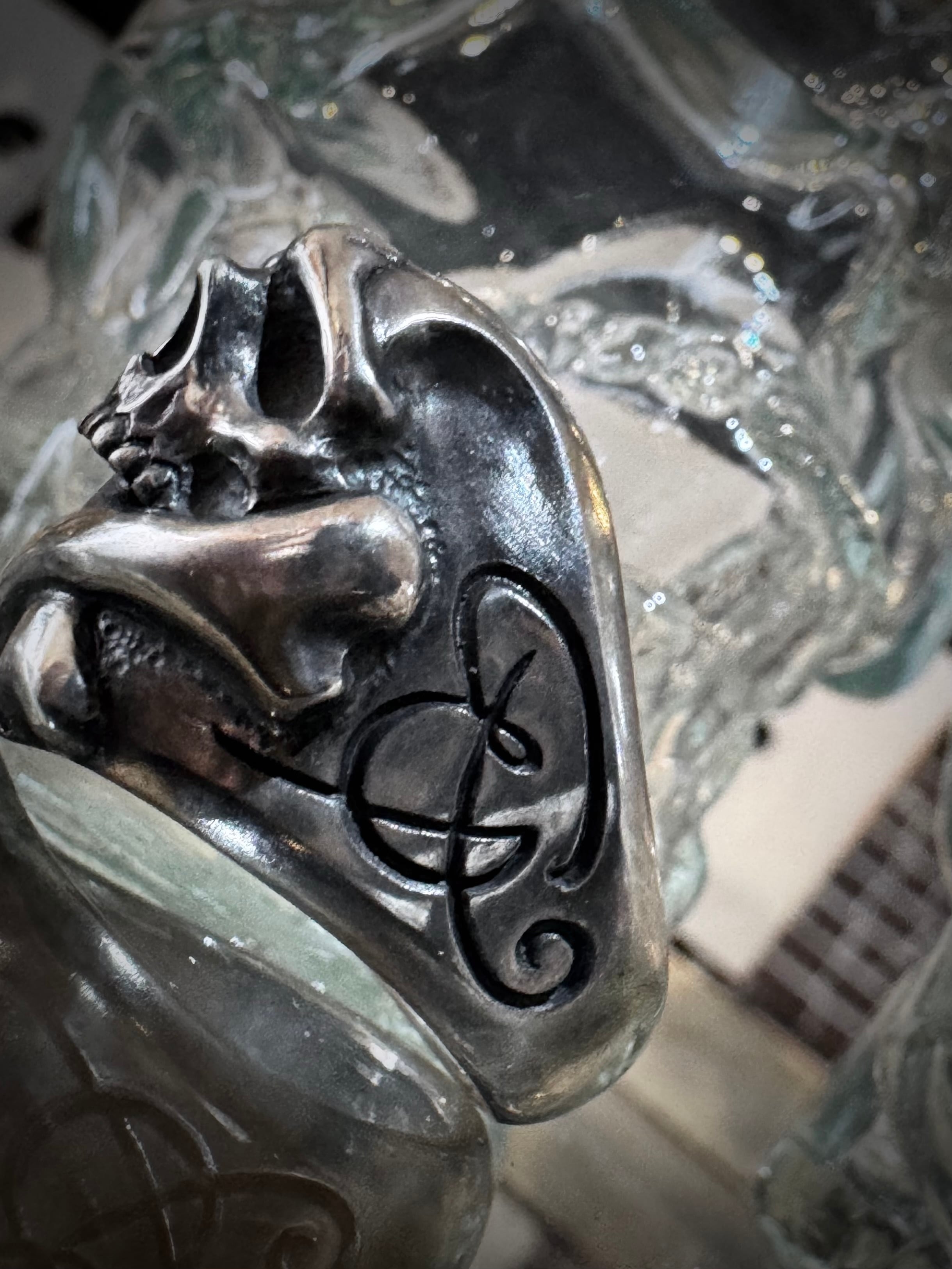 Rat Race】Cry Baby Cross Bone Skull Ring クライベイビークロス