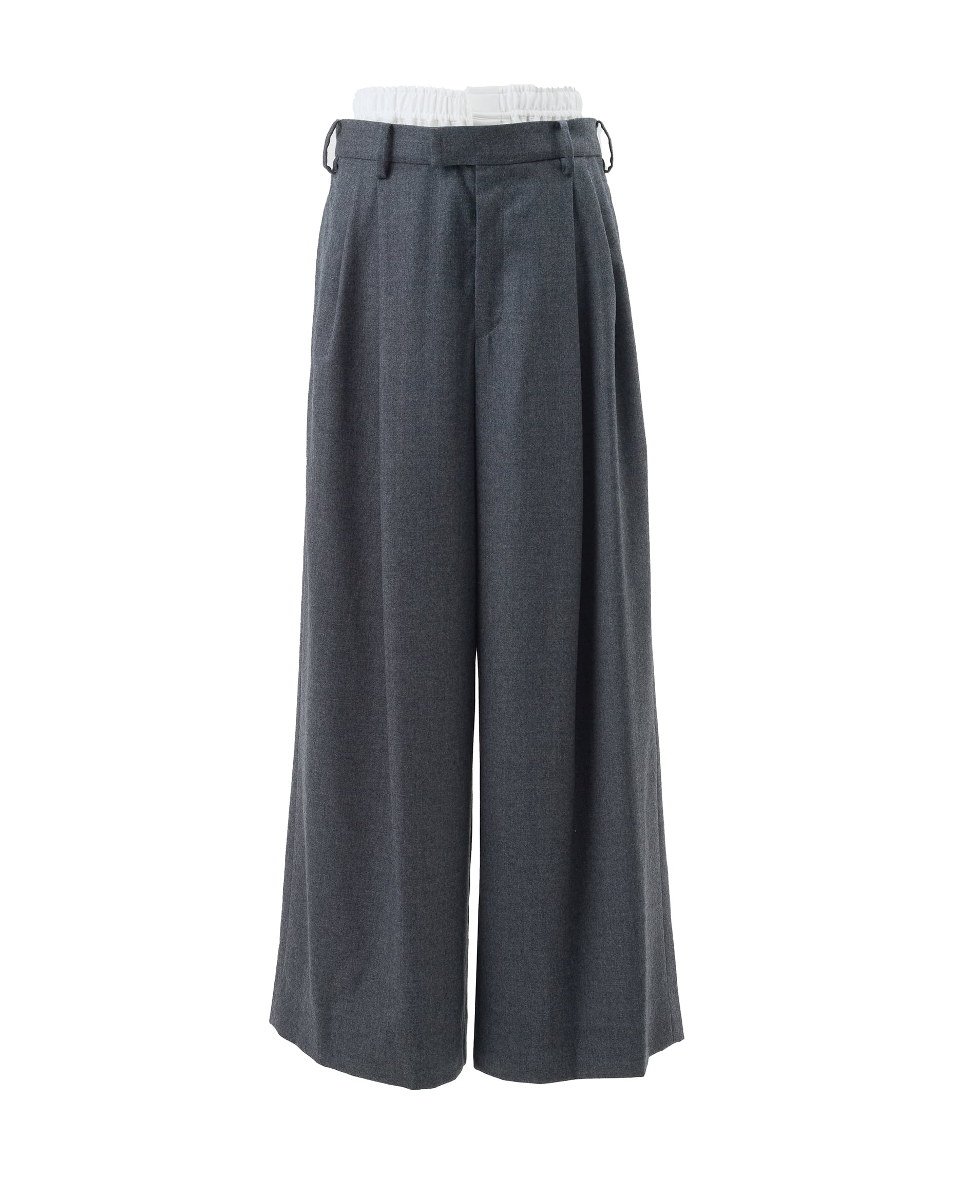 cygne シーニュ　クロップドパンツ　Louis ブラック cygne/クロップドテーパードパンツLouis - メルカリ