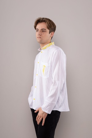 ウクライナ刺繍ヴィシヴァンカ（小麦）　クロスステッチ手刺繍　Ｍ-Lサイズ　メンズ