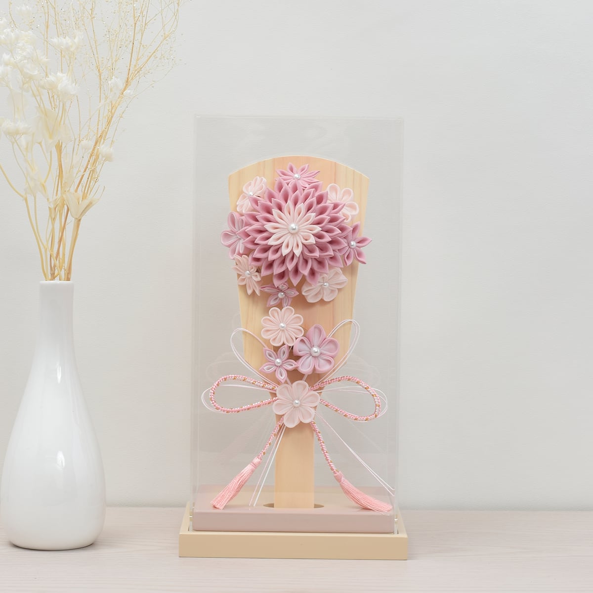 羽子板飾り 【さくら色】つまみ細工|おしゃれ|モダン|今どき|コンパクト|スタイリッシュ|正絹|粋