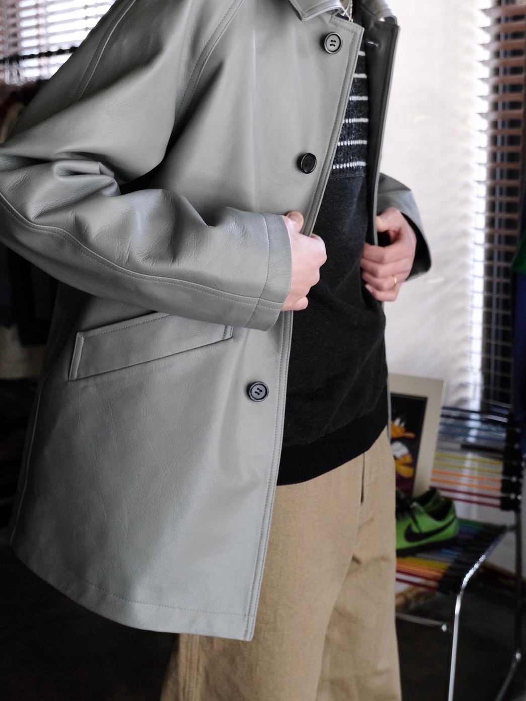 ENCOMING】 BACK PLEATED BLOUSON | THE OUR