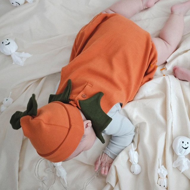 【BABY】ハロウィンロンかわいらしいロンパースセットアップ