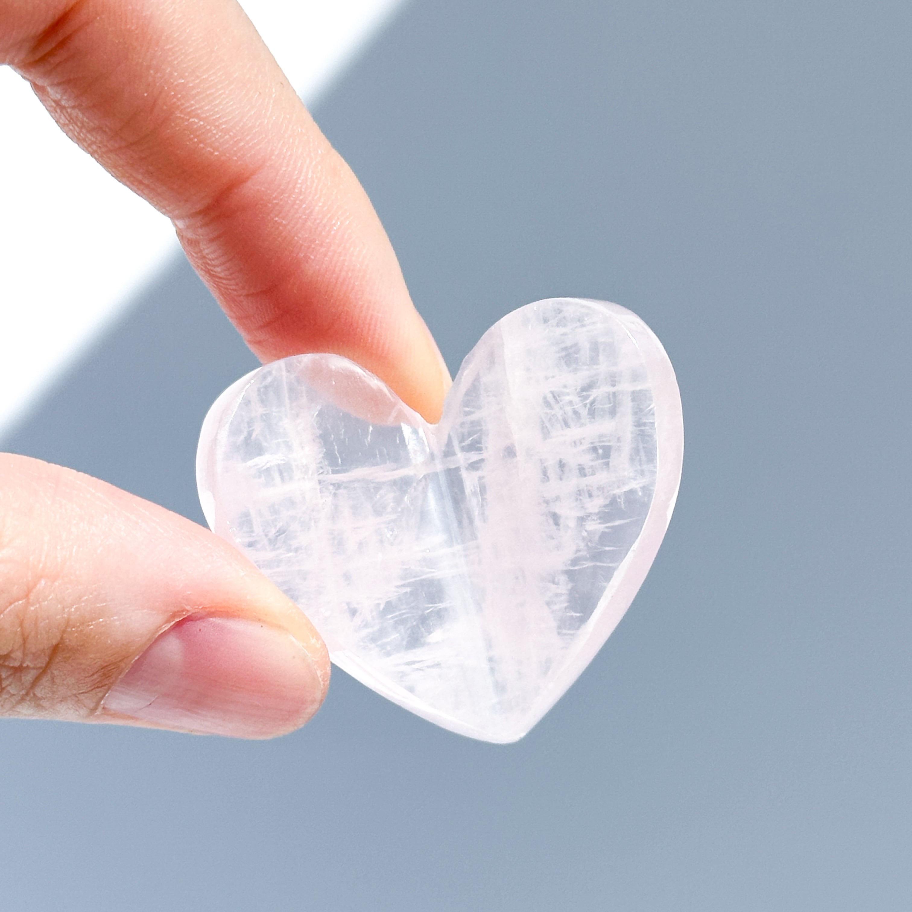 ローズクォーツ 3Dハート 05♡Rose Quartz heart ♡天然石・鉱物・パワーストーン・インテリア