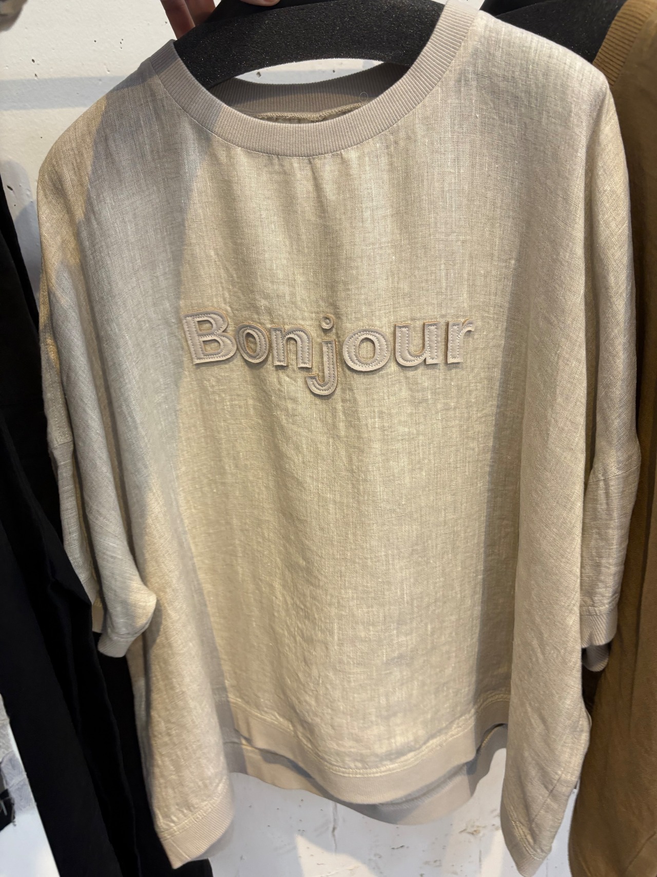 フレンチリネン　ロゴ　プルオーバー　621422