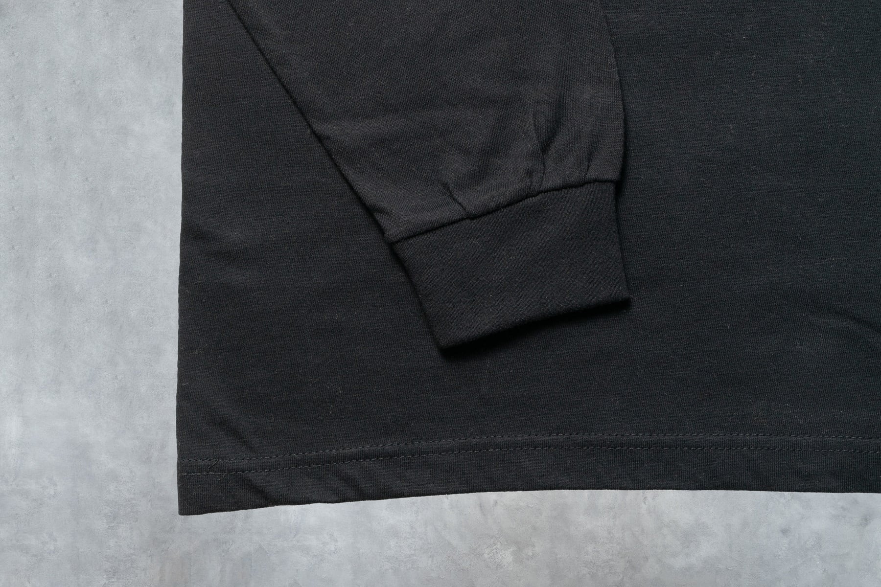 バックプリントプレミアムロングスリーブTシャツ（rectangle黒） | Re