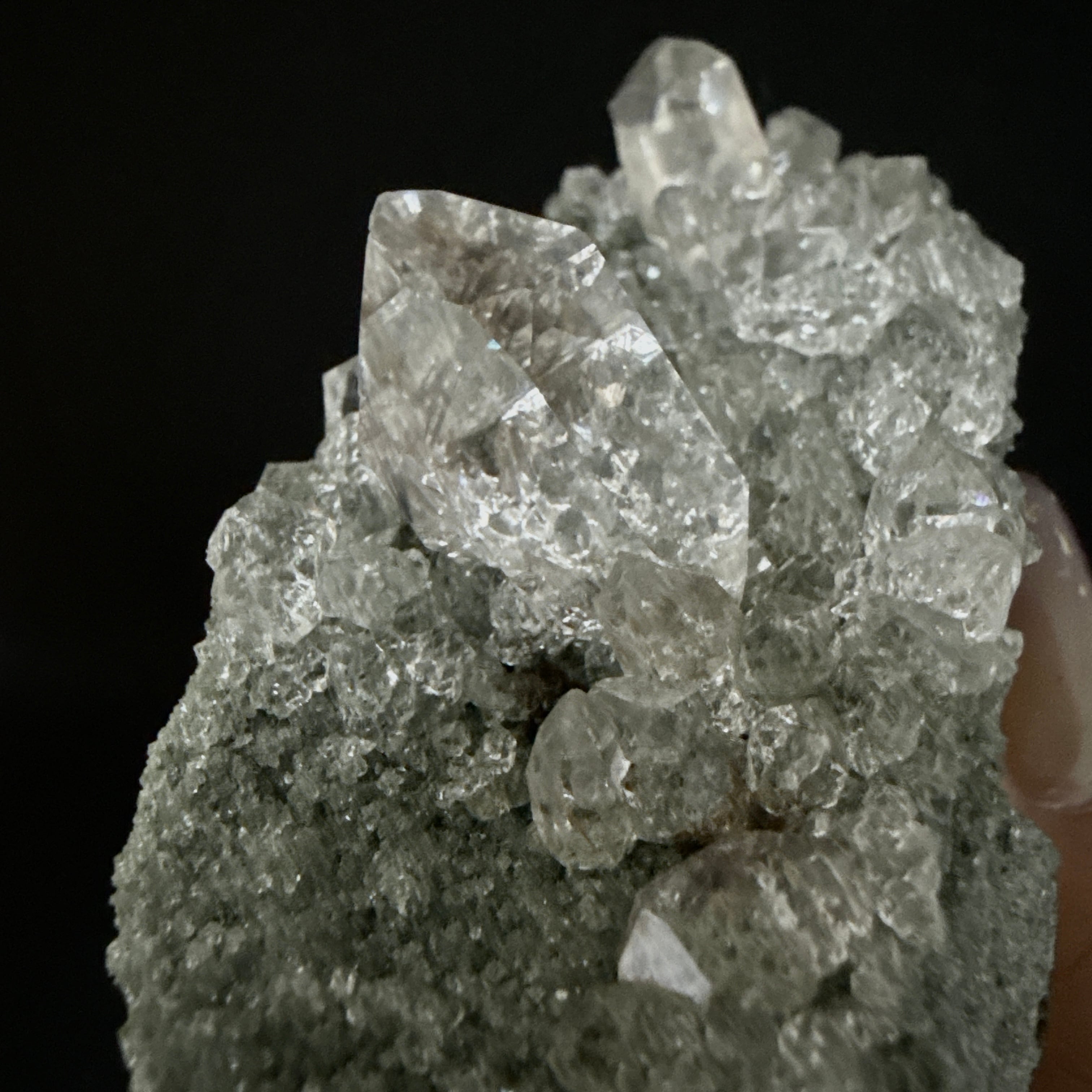 天然石　ルチル入り水晶クラスター 382 インドマニハール産ルチル入り水晶クラスター | Mea Via Stone