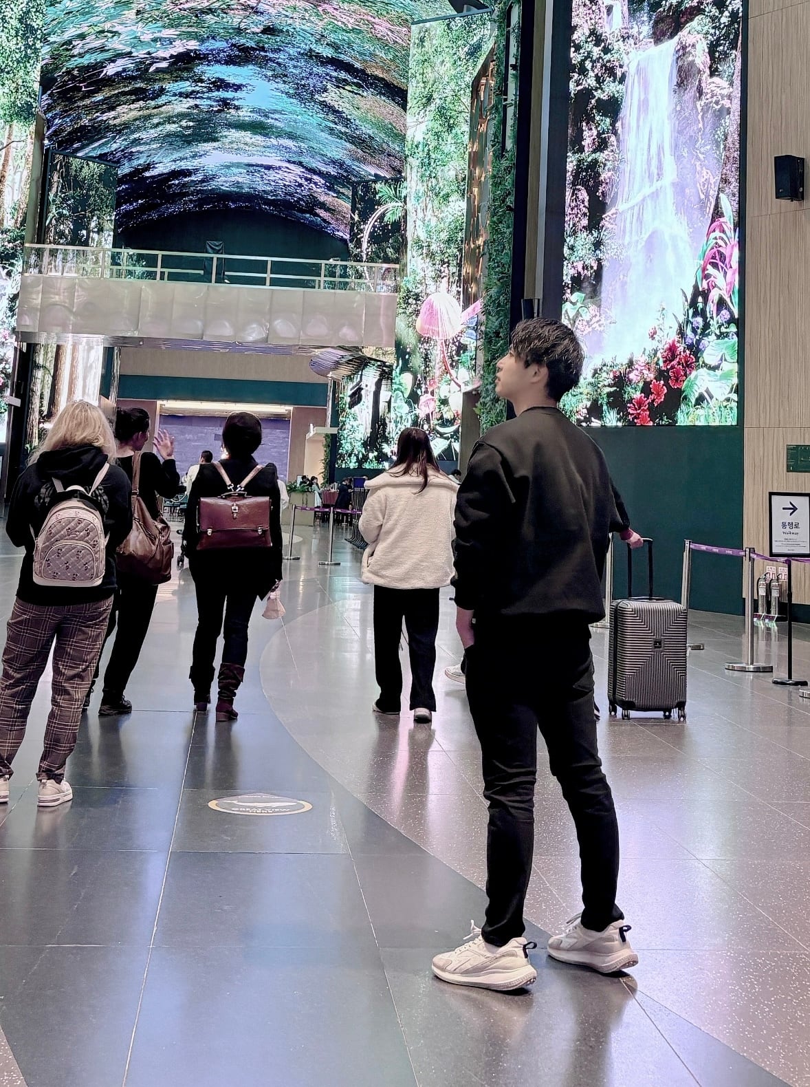 石塚が自分のために作ったトレーナー