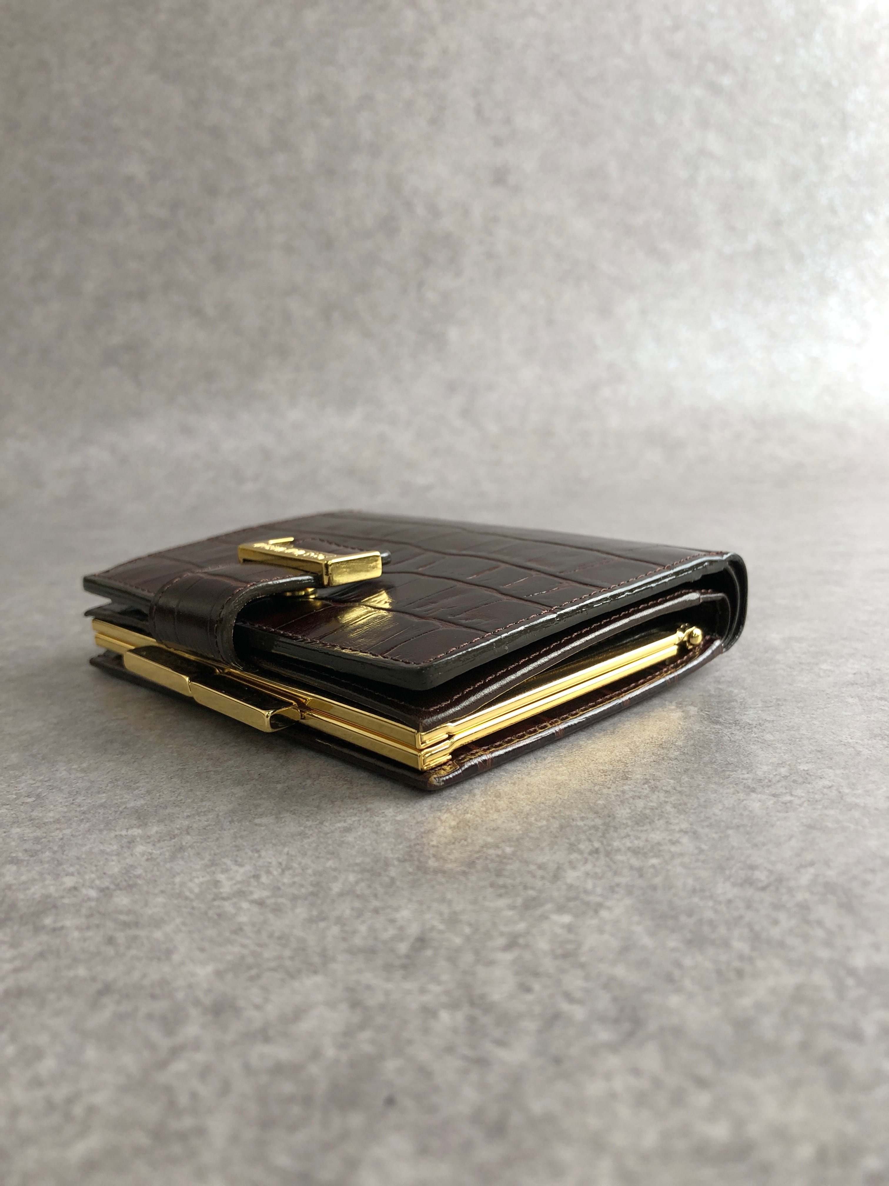 イヴサンローラン YVESSAINTLAURENT ヴィンテージ 財布紙タグ付き Yves Saint Laurent イヴ・サンローラン 財布 ブラウン ロゴ クロコ型