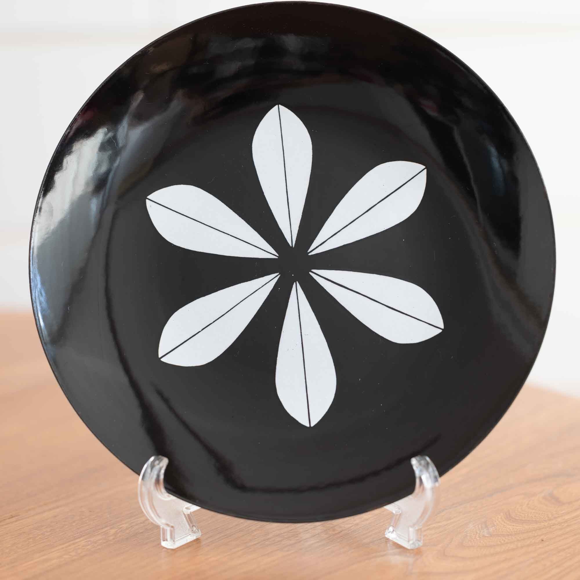 Cahterineholm Lotus/キャサリンホルム  シリーズ「ロータス」大きなサイズ　黒お盆