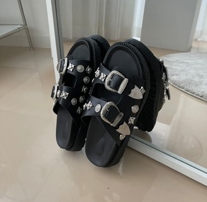 2color / コンチョデザイン厚底サンダル