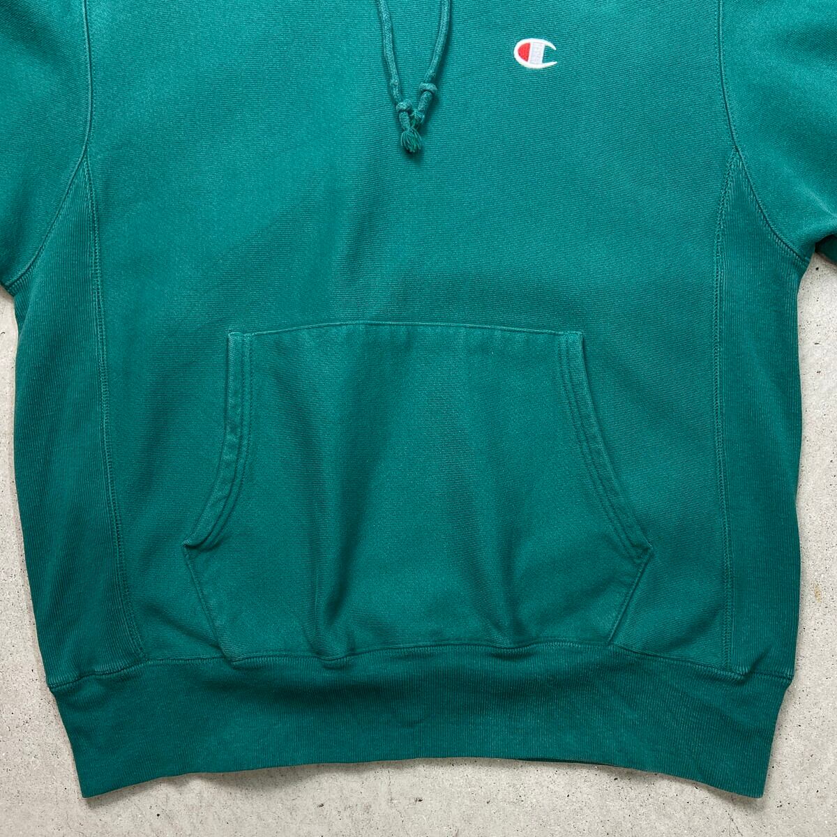 L Champion REVERSE WEAVE 復刻 単色 緑タグ パーカー Champion(チャンピオン) / REVERSE WEAVE/単色緑タグ復刻/ダメージ加工