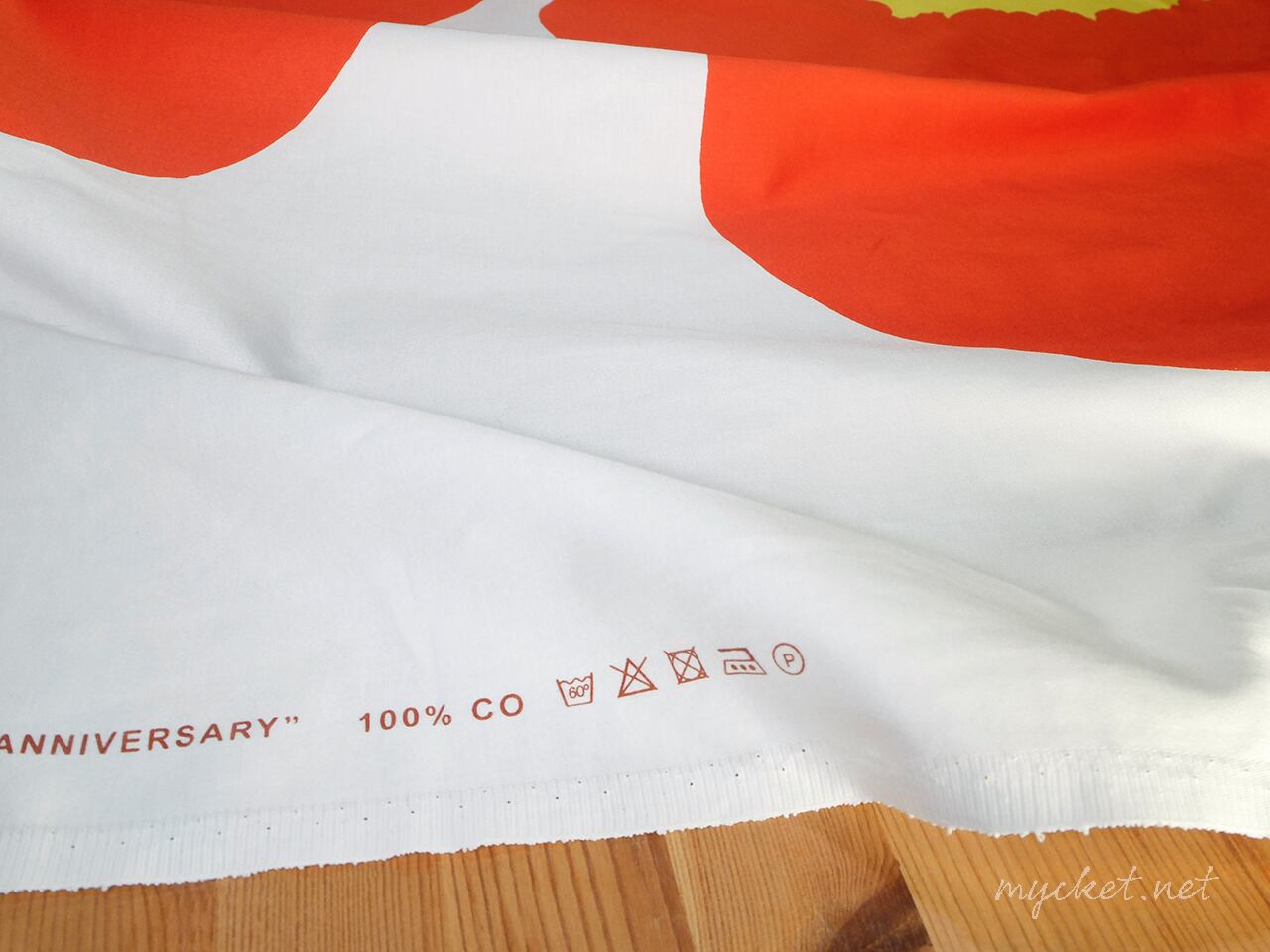 送料無料】marimekko「Unikko 50th Anniversary」ファブリック（未使用