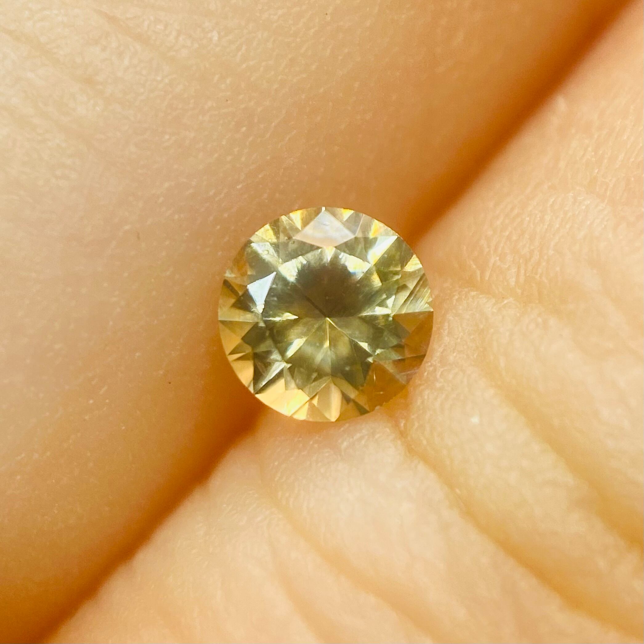 反対色なマジカルバイカラーなモンタナサファイア