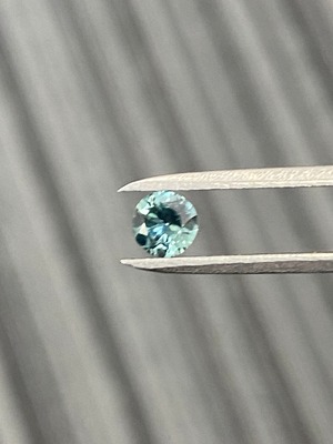 モンタナ産　サファイア　0.48ct