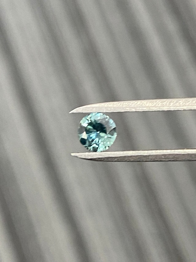 モンタナ産　サファイア　0.48ct