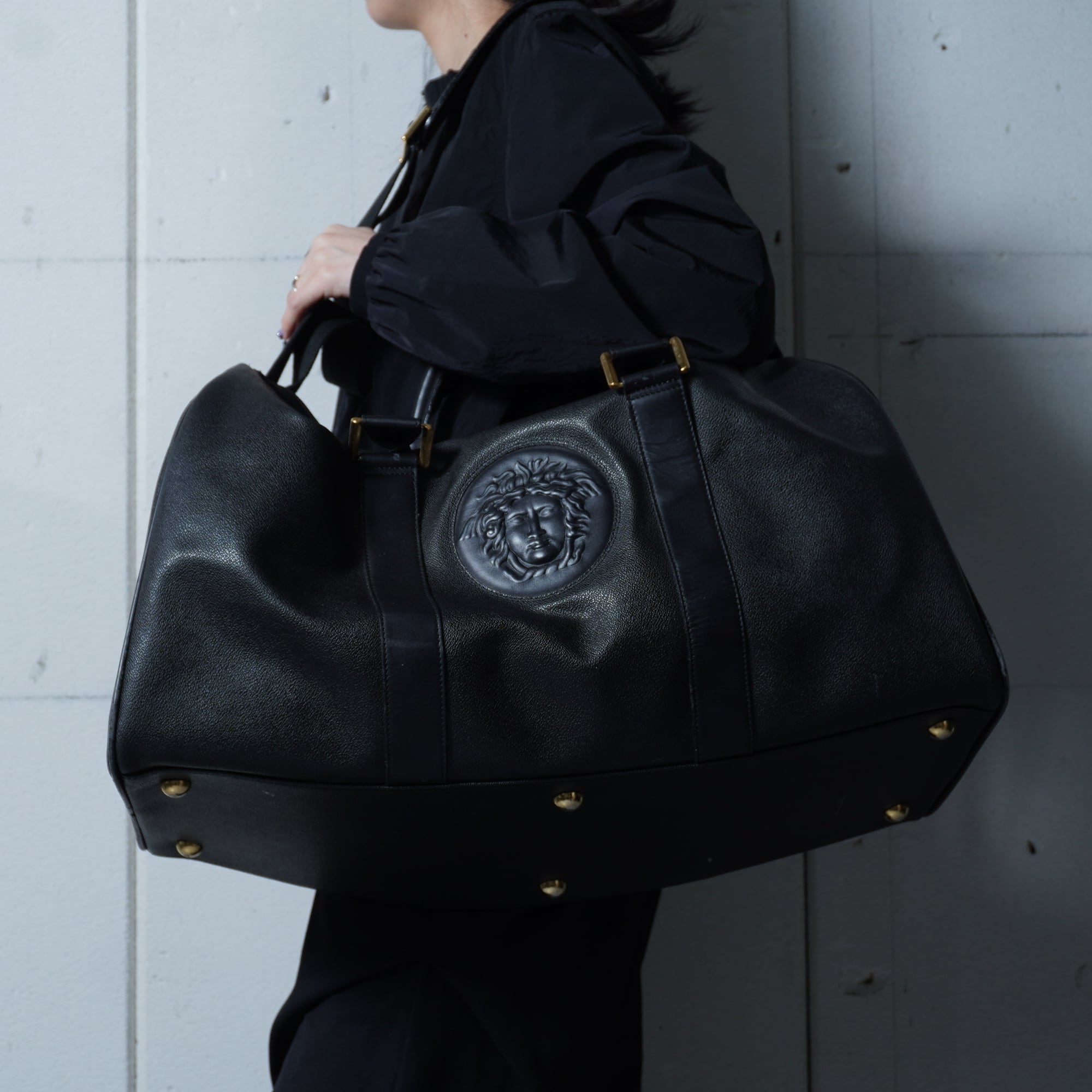 Vivienne Westwood】ヴィヴィアンウエストウッド”オーブロゴ”オール