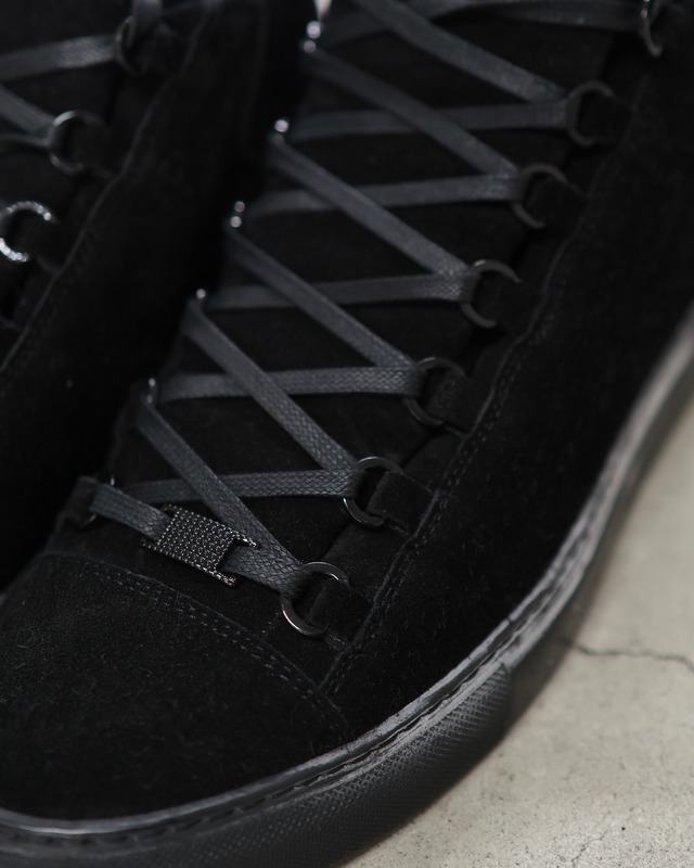 【BALENCIAGA】Arena Suede Sneakers