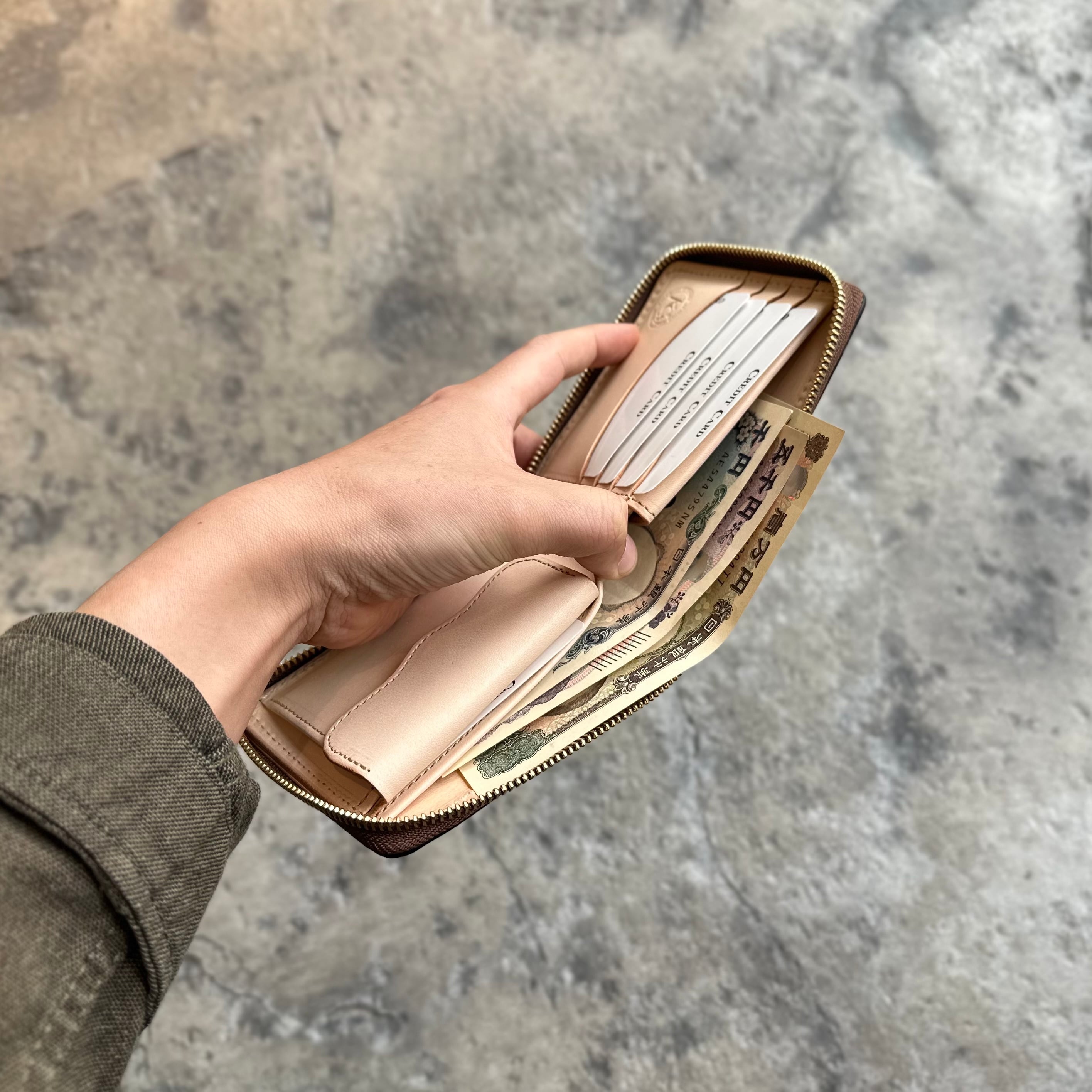 限定商品】ビルフォールド ラウンドジップ インレイ クロコダイル