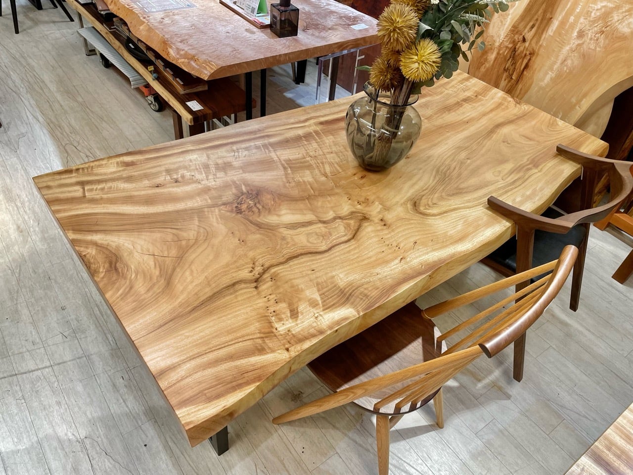 楠（クス）_1900×830-900-980×52_横浜元町店_テーブル天板/一枚板  