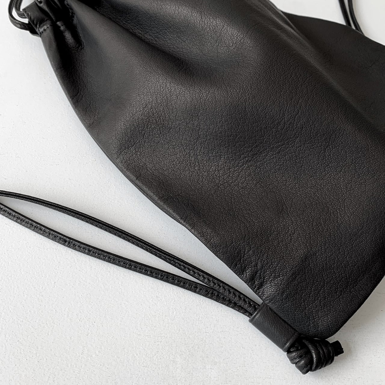 Aeta】DEER LEATHER-DOUBLE FACE/ DOUBLE FACED KNAPSACK:S Aeta】DEER LEATHER-DOUBLE FACE/ DOUBLE FACED KNAPSACK:S