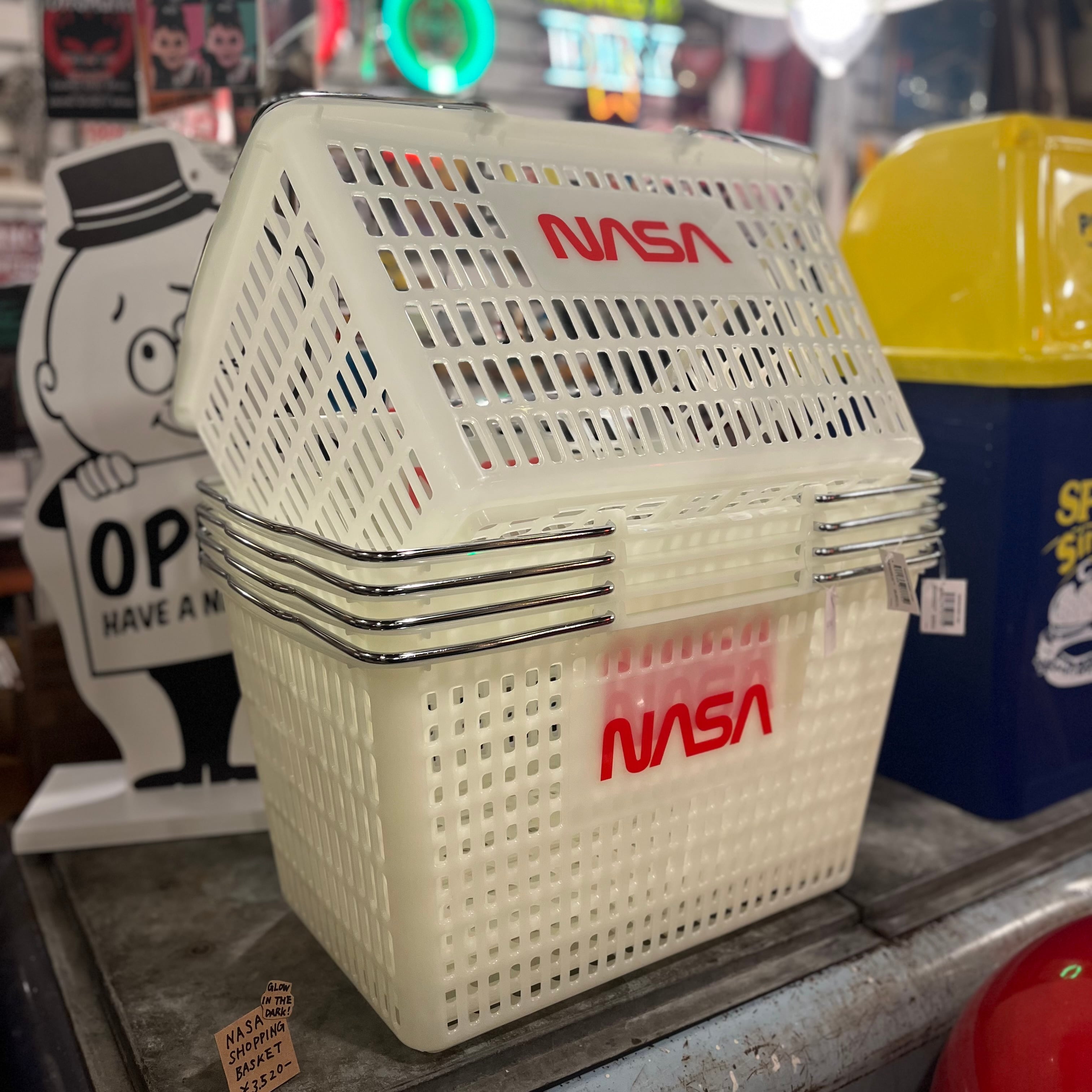 A872】NASA SHOPPING BASKET GLOW IN THE DARK ショッピングバスケット