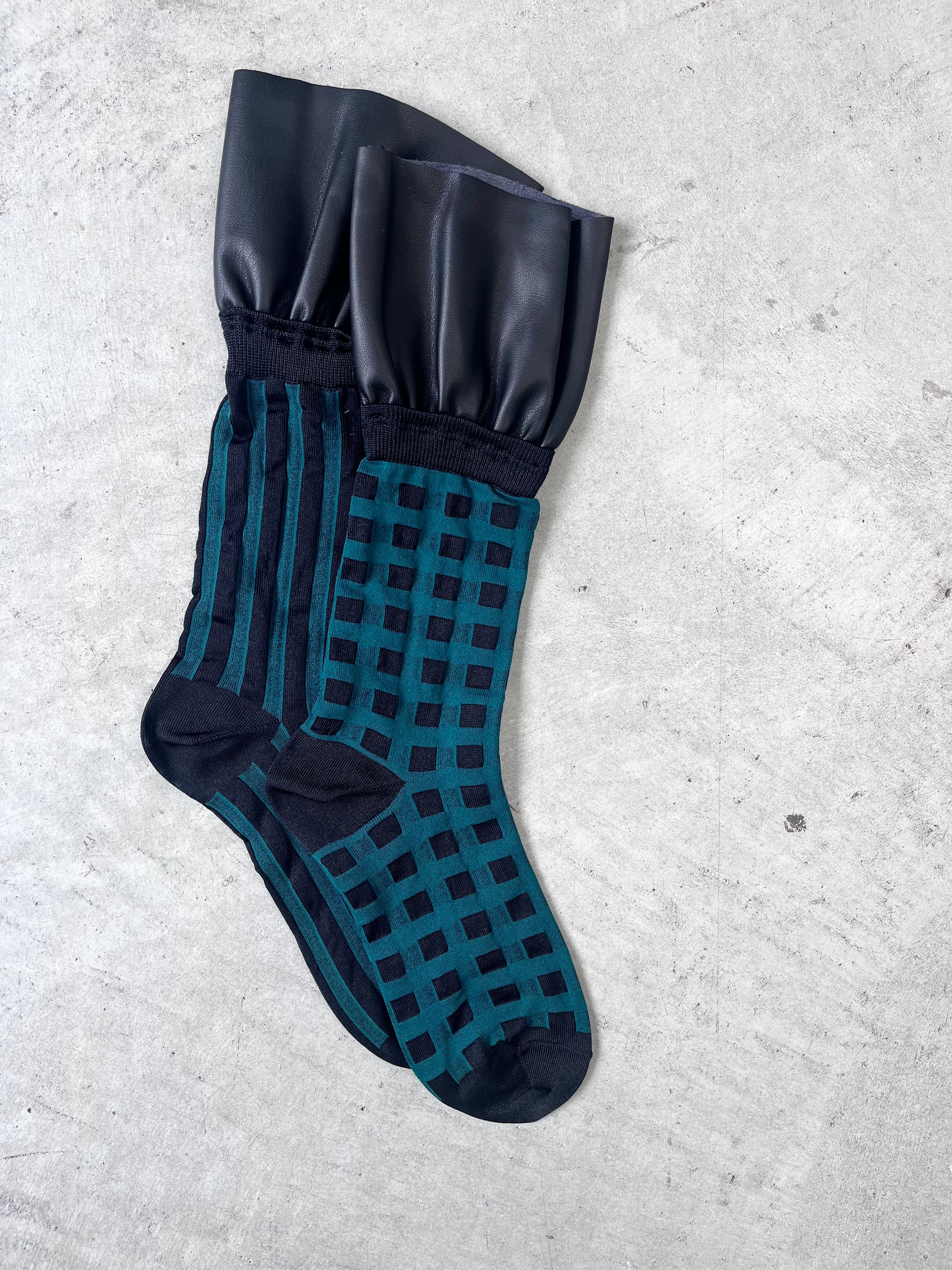 FAKUI / 【22-24cm】leather frill / stripe check socks FK-213