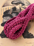 フランス 輸入デザインブレード リーフブレード フューシャピンク 幅13mm カットブレード 195cmト カルトナージュ デコレーション材