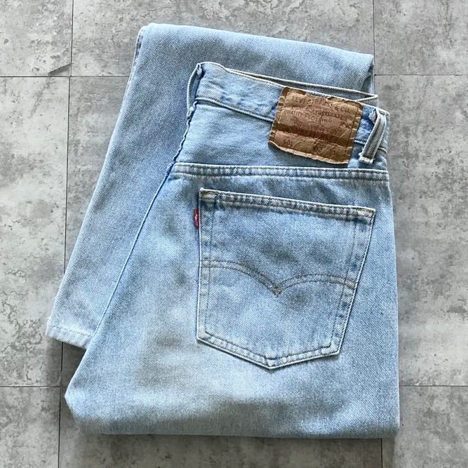 W32 L36】90's US.Levis 501 リーバイス バレンシア工場(555) ボタン裏