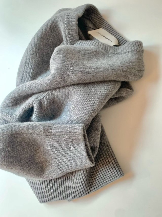 (予約) HAUS / Geelong wool V-neck knit 3color
