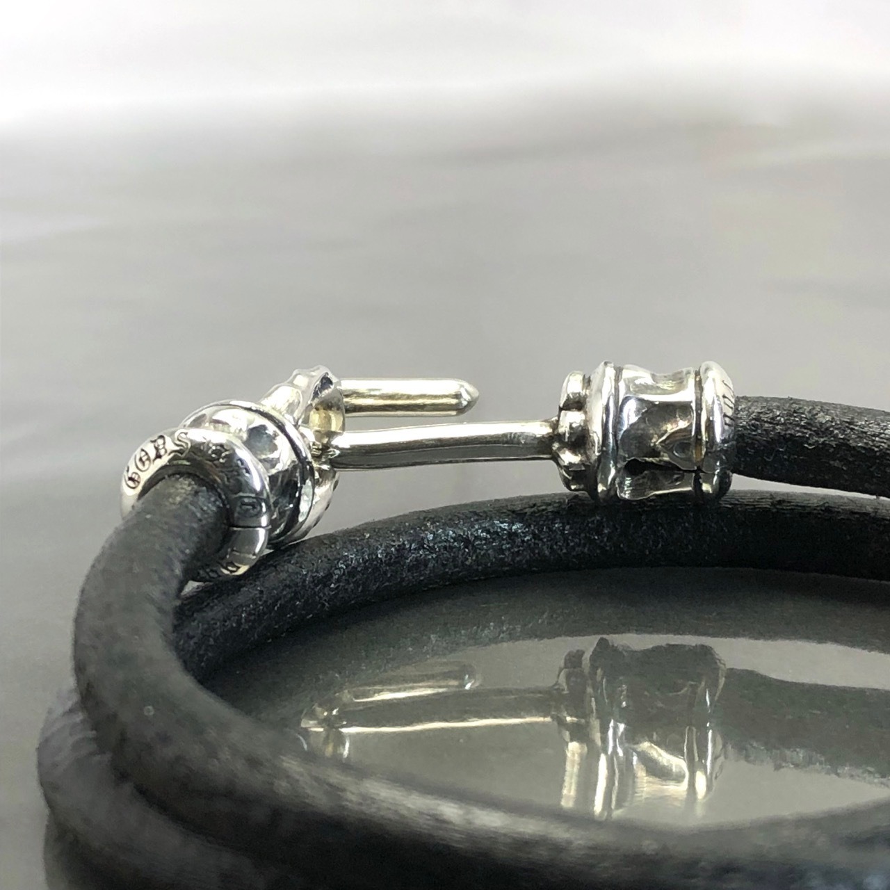 PIPE HOOK LEATHER BRACELET / パイプフックレザーブレスレット