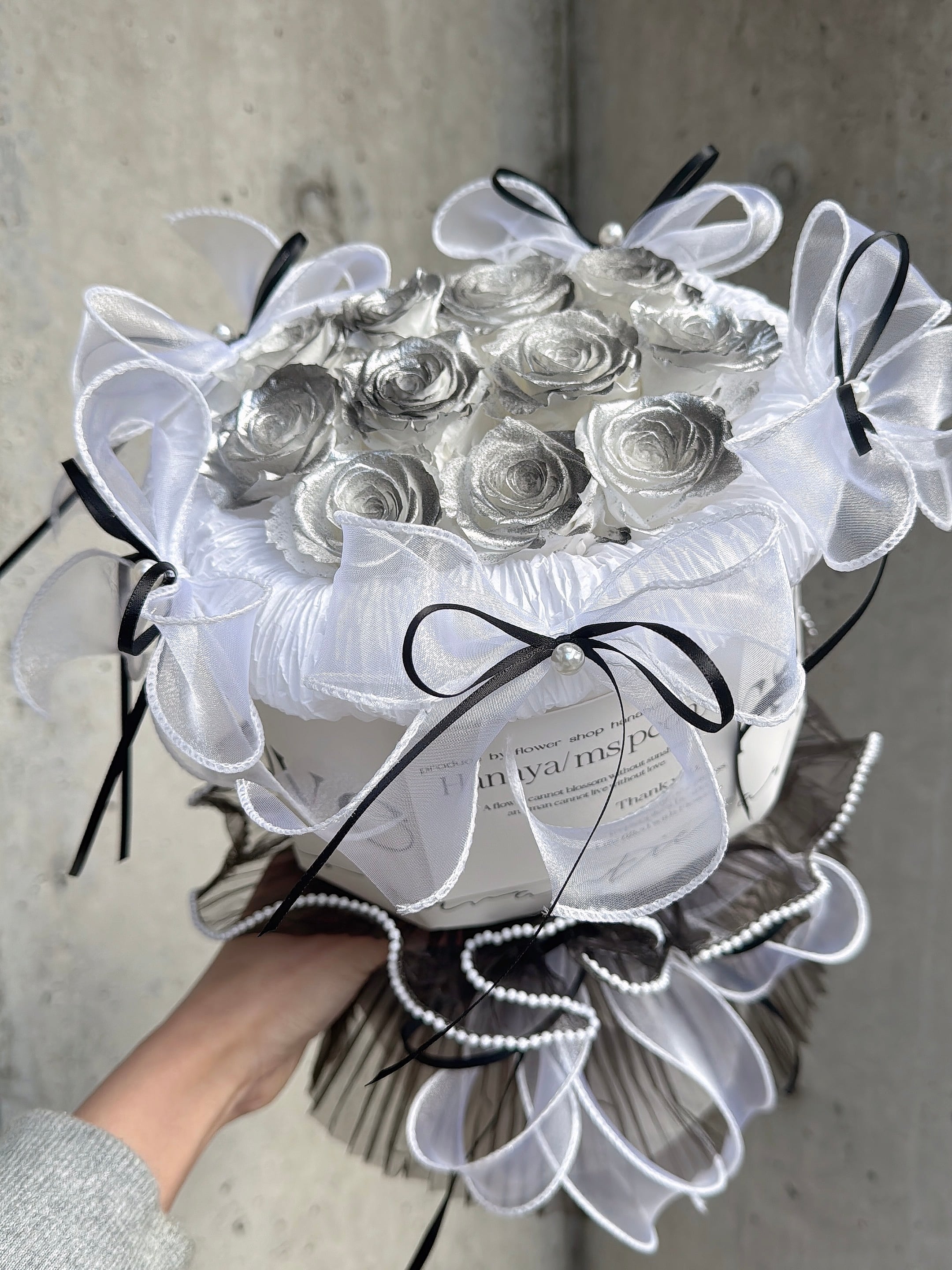 preserved more ribon wanghong bouquet. | Ms Peony