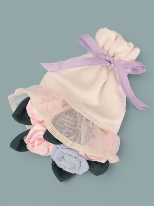 “ONLY for YOU” bouquet pouch-3