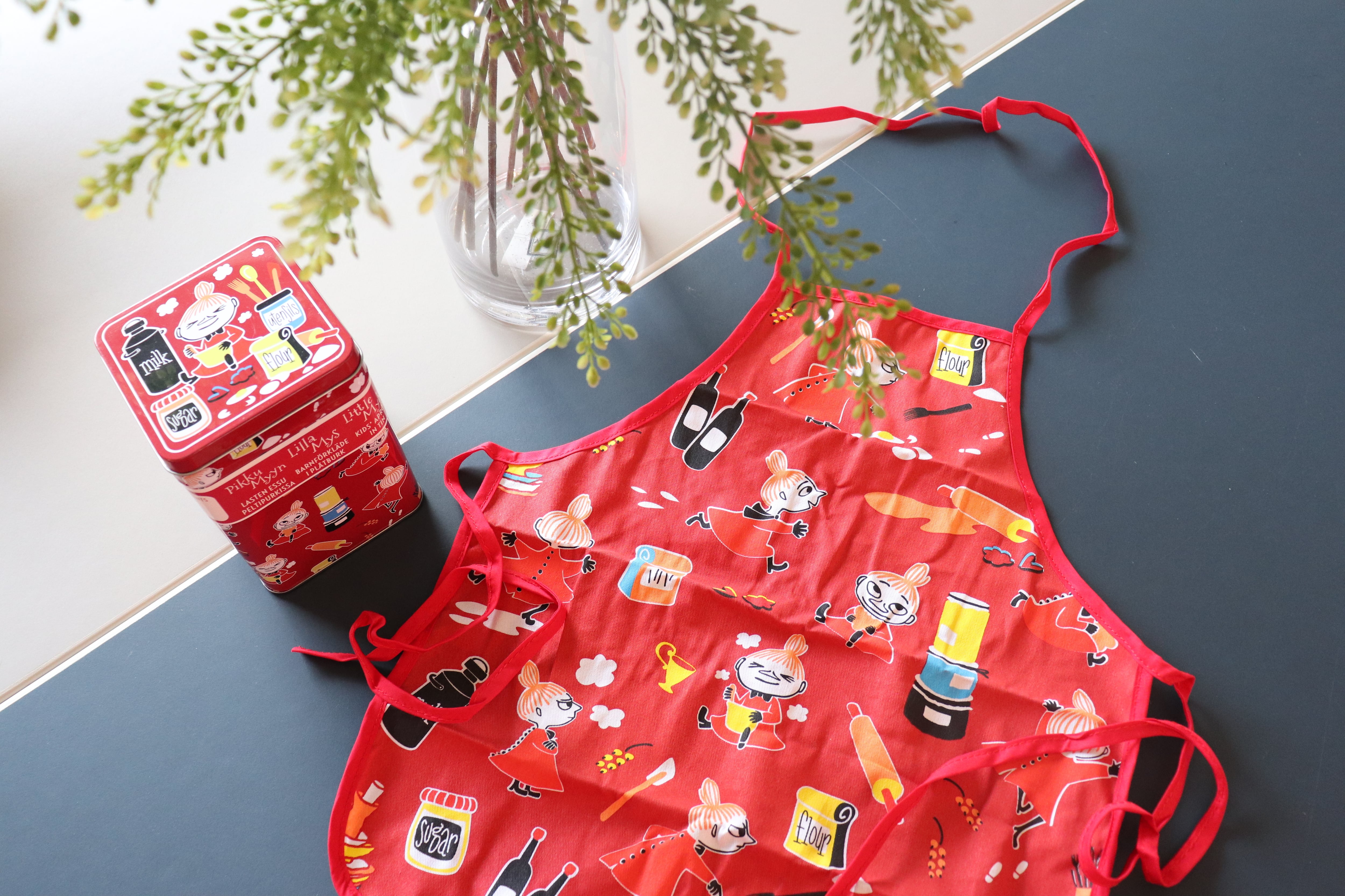 ムーミン エプロン缶付き リトルミィ