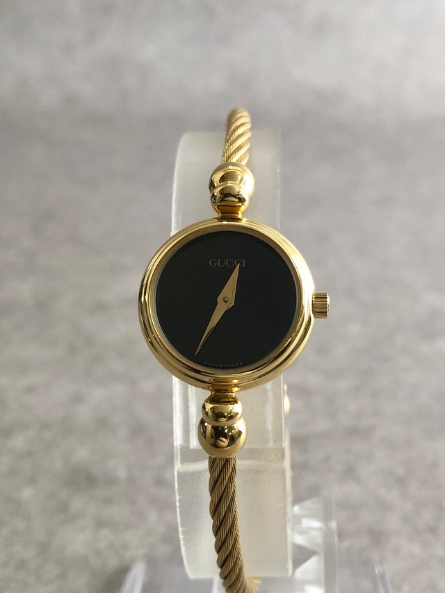 GUCCI グッチ 腕時計 ゴールド ラウンド ステンレススチール バングル クウォーツ 2700.2.L vintage ヴィンテージ オールド de3i84