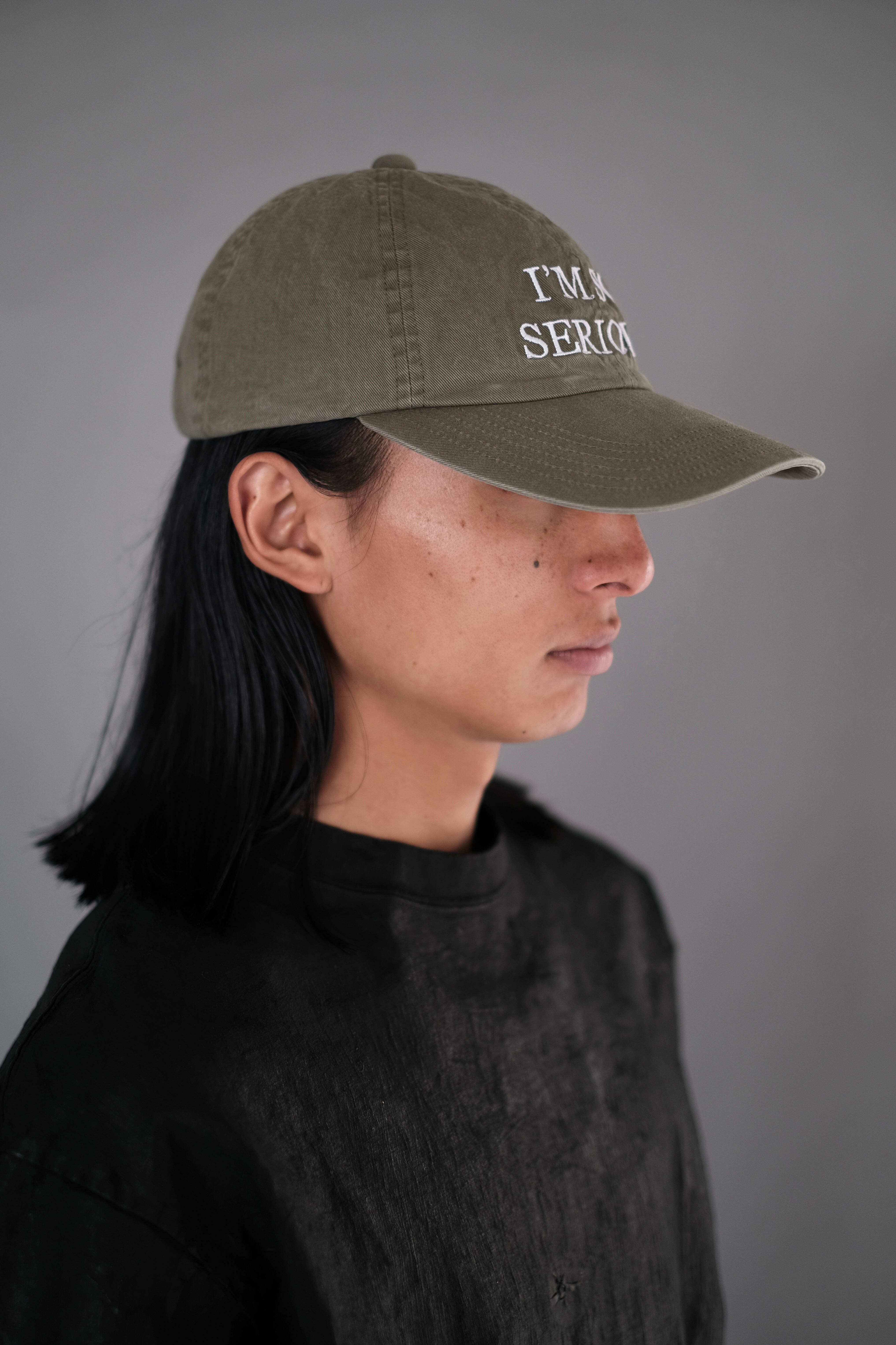 OUAT / -013- OFFICE CAP (I'M SO SERIOUS) | LIVING