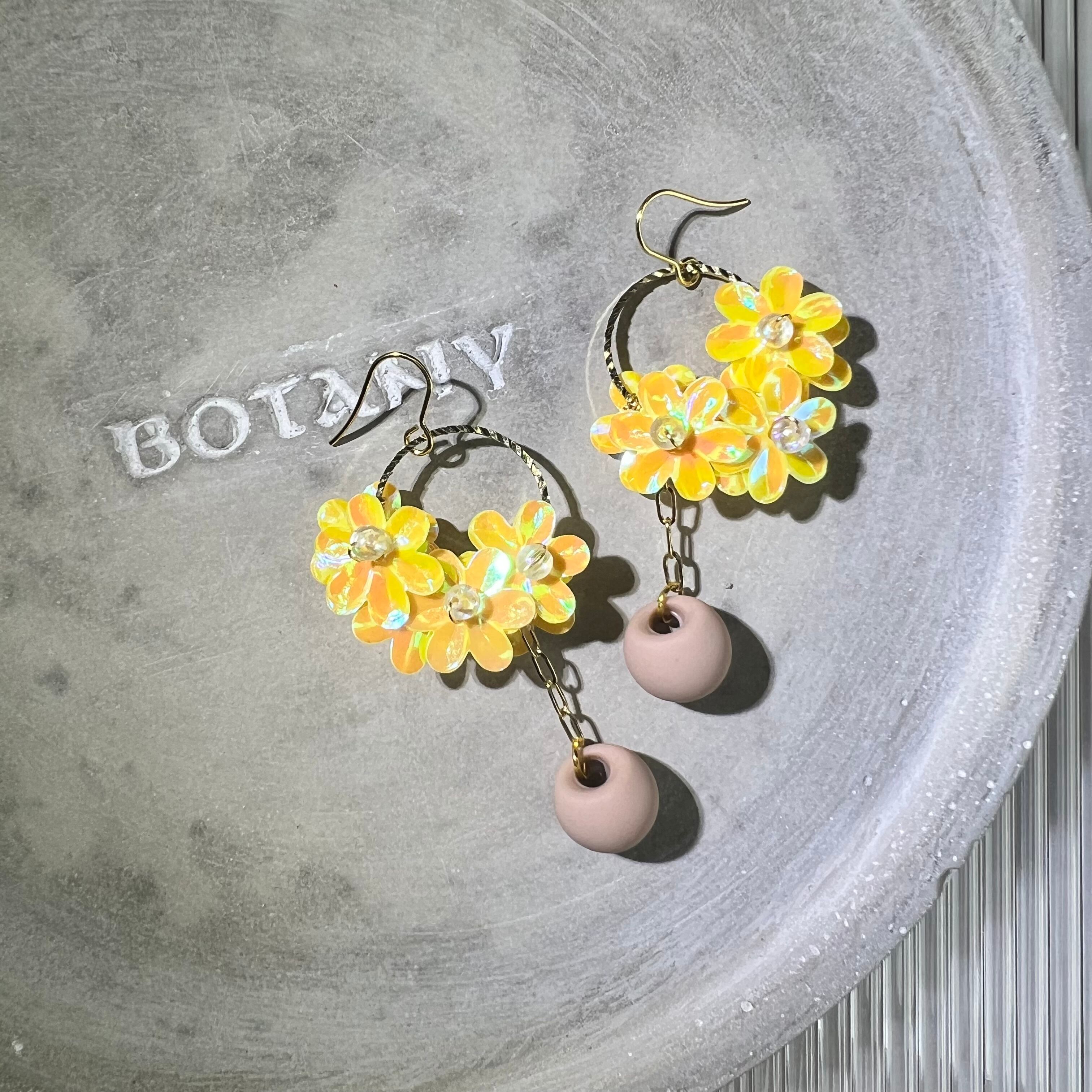 花籠ピアス・イヤリング | handptmade