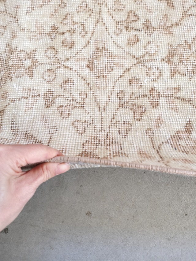 Turkish rug 209×116cm No.357