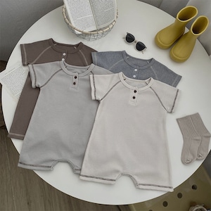 【BABY】夏作ワッフル半袖ロンパース