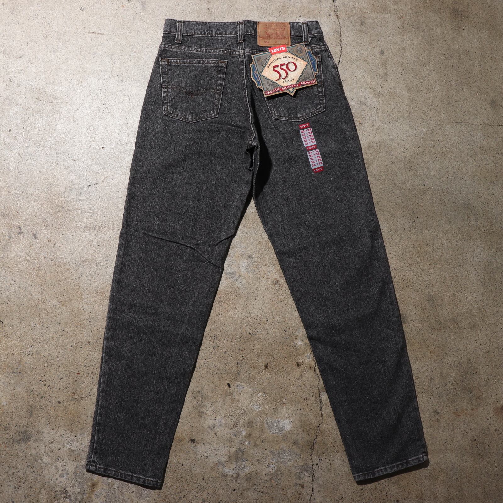 Deadstock 31×32 Levi