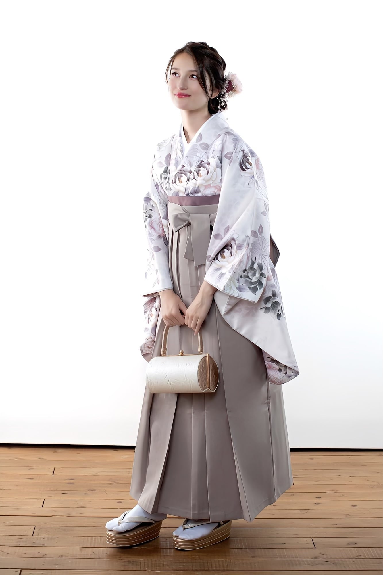 Kimono Sienne 卒業式袴3点セット ライトベージュ 袴 二尺袖着物 袴 卒業式 | Kimono Sienne