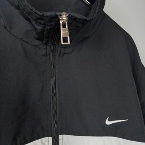 00s　ナイキ　ナイロンジャケット　刺繍ロゴ　スウォッシュ　総メッシュ　胸ライン