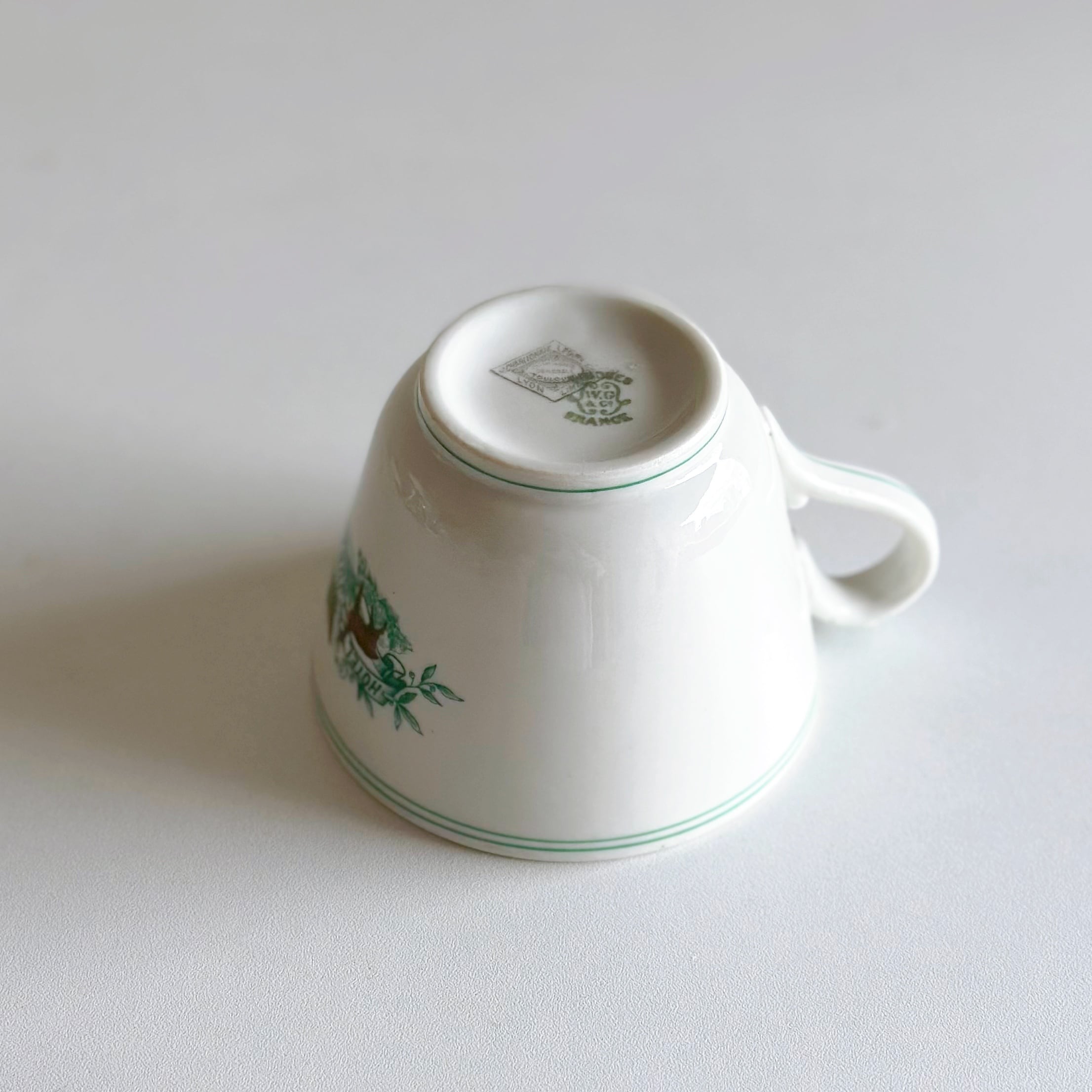 フランス ヴィンテージ リモージュ ホテル マグカップ Limoges リモージュ / J. Charlionais et L. Pourailly〈Hotel Jura