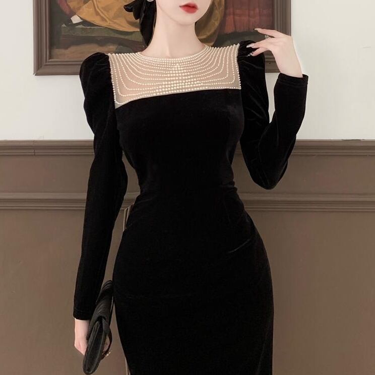 ワンピース ドレス レディース タイトワンピース ベロアワンピース 膝丈 袖なし ラウンドネック スクエアネック Aライン スレンダーライン ハイウエスト パール ニット パフスリーブ 大人可愛い きれいめ 大人 上品 お洒落 レトロ 大人女子 送料無料 ラブリー キュート ガーリー 個性的 高級感 無地 春 夏 秋 冬 10代 20代 30代 40代 デート パーティー イベント 女子会 お泊まり 休日 着回し 普段使い 韓国 ファッション 楽ちん モテ 体型カバー トレンド S M L ブラック