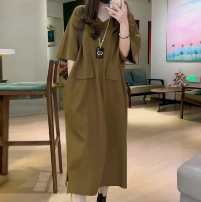 レディース ワンピース シャツワンピ Tシャツ ロング 半袖 Vネック ストレート かわいい シンプル カジュアル おしゃれ かっこいい ラフ ルーズ ベーシック アクティブ ナチュラル 無地 春 夏 秋 ロングシーズン ママ マタニティ デート お出かけ 旅行 公園 女子会 休日 ショッピング コンサート ライブ お花見 フェス ランチ 楽ちん 体型カバー プチプラ 普段使い 着回し インスタ映え M L XL 2XL 大きいサイズ ゆったり ゆる 黒 ブラック 茶色 ブラウン ベーシックカラー