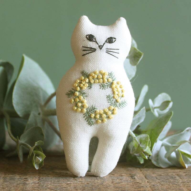 猫の顔のブローチ 9個セット ハンドメイド作家 れー さんの作品ケース