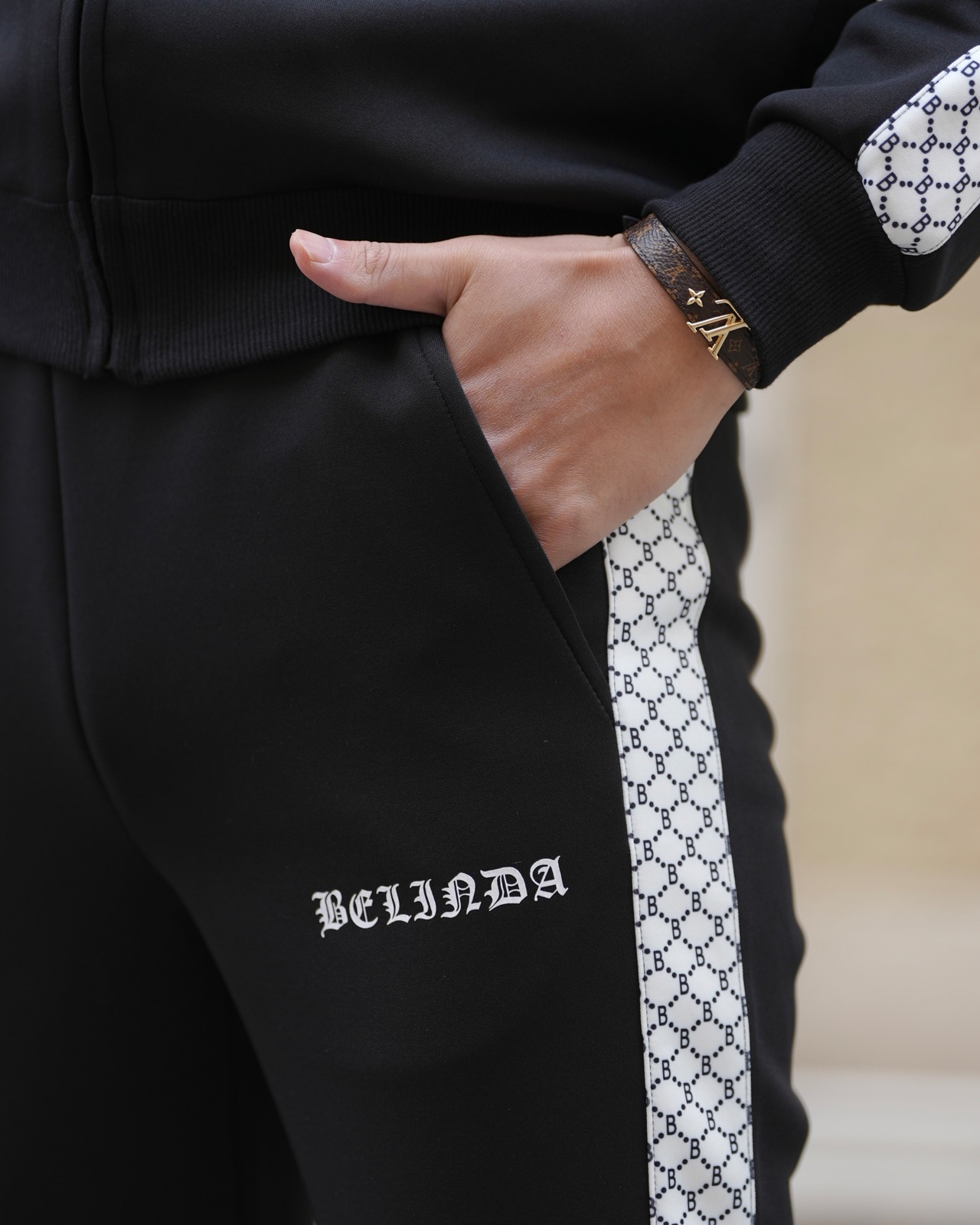 MONOGRAM LINE SWEAT PANTS【BB25033】